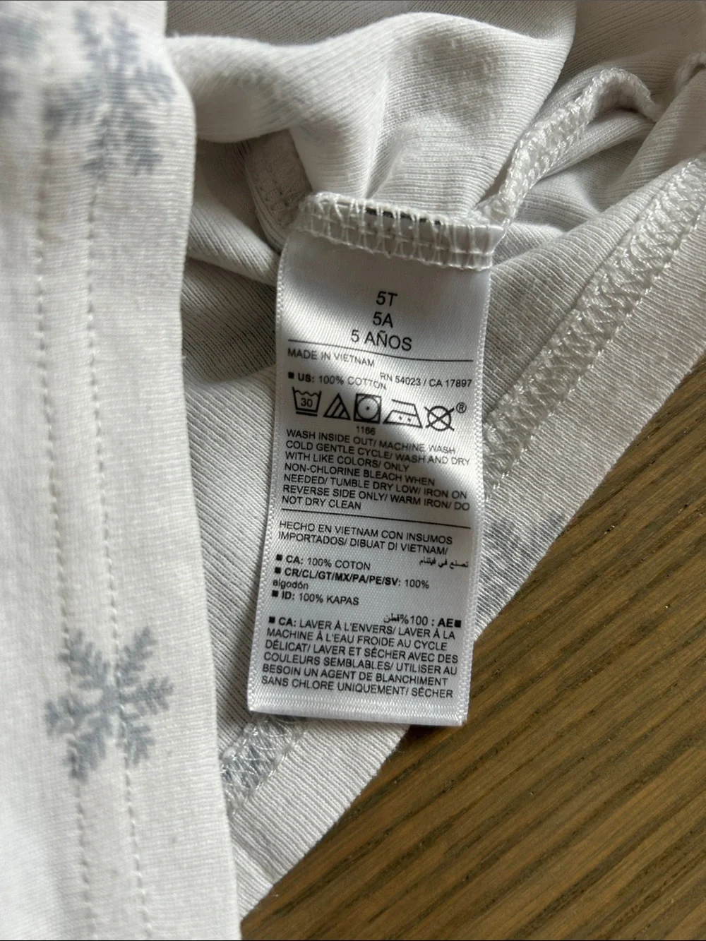 Old Navy Kids Set: White Snowflake & Blue Polar Bear Pajamas
